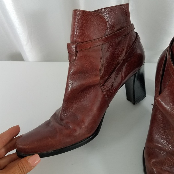 Paola Ferri Shoes - Paola Ferri  Genuine Italian Leather Booties